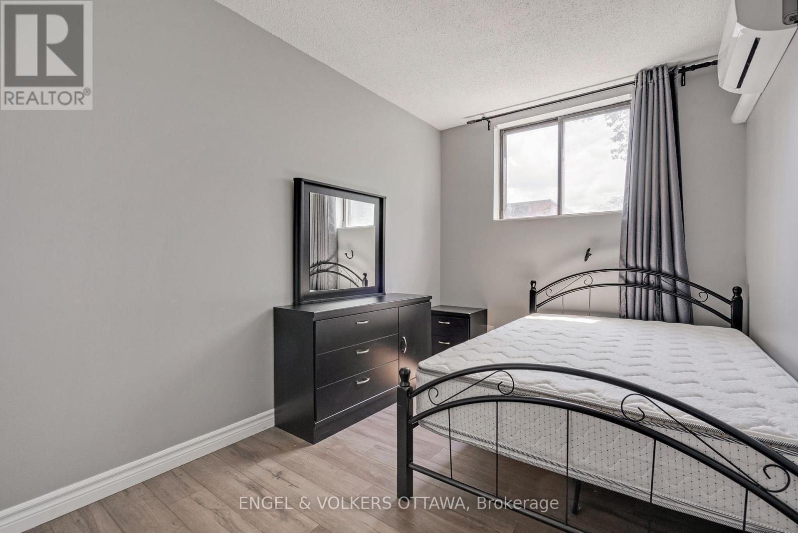 A - 472 Rideau Street, Ottawa, Ontario  K1N 5Z4 - Photo 4 - X13744682