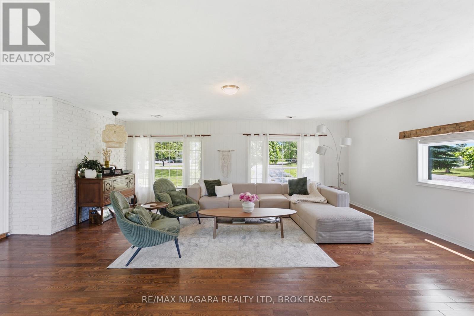 1042 Lakeshore Road W, St. Catharines, Ontario  L2R 6P9 - Photo 12 - X13744688