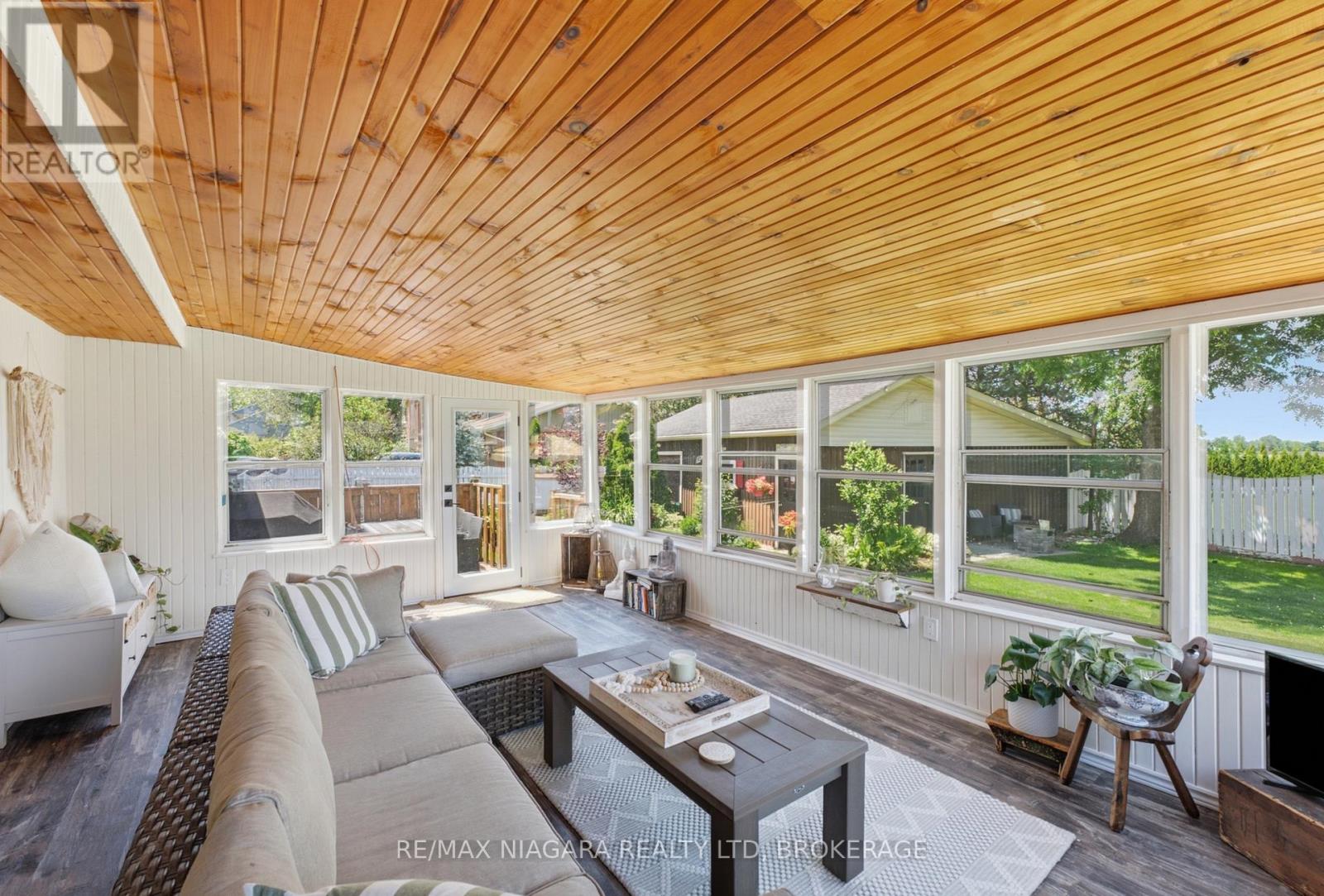 1042 Lakeshore Road W, St. Catharines, Ontario  L2R 6P9 - Photo 14 - X13744688