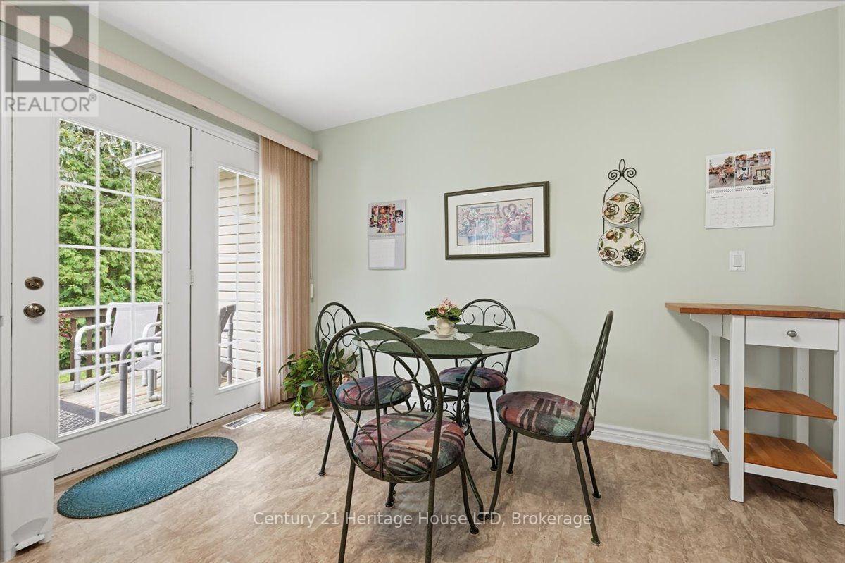 17 Oakridge Boulevard, Pelham, Ontario  L0S 1E5 - Photo 17 - X13744724