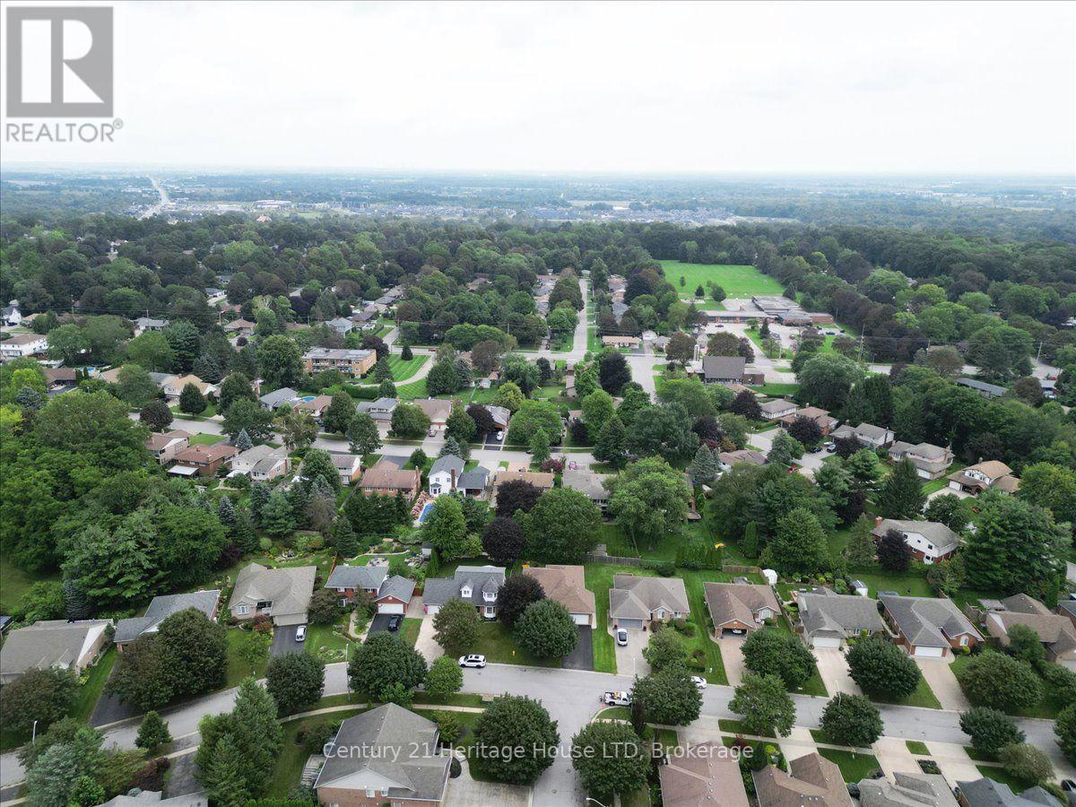 17 Oakridge Boulevard, Pelham, Ontario  L0S 1E5 - Photo 49 - X13744724