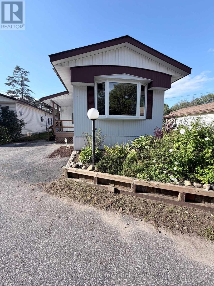 7 - 208 Little Down Lane, North Bay, Ontario  P1B 8G2 - Photo 2 - X13744772
