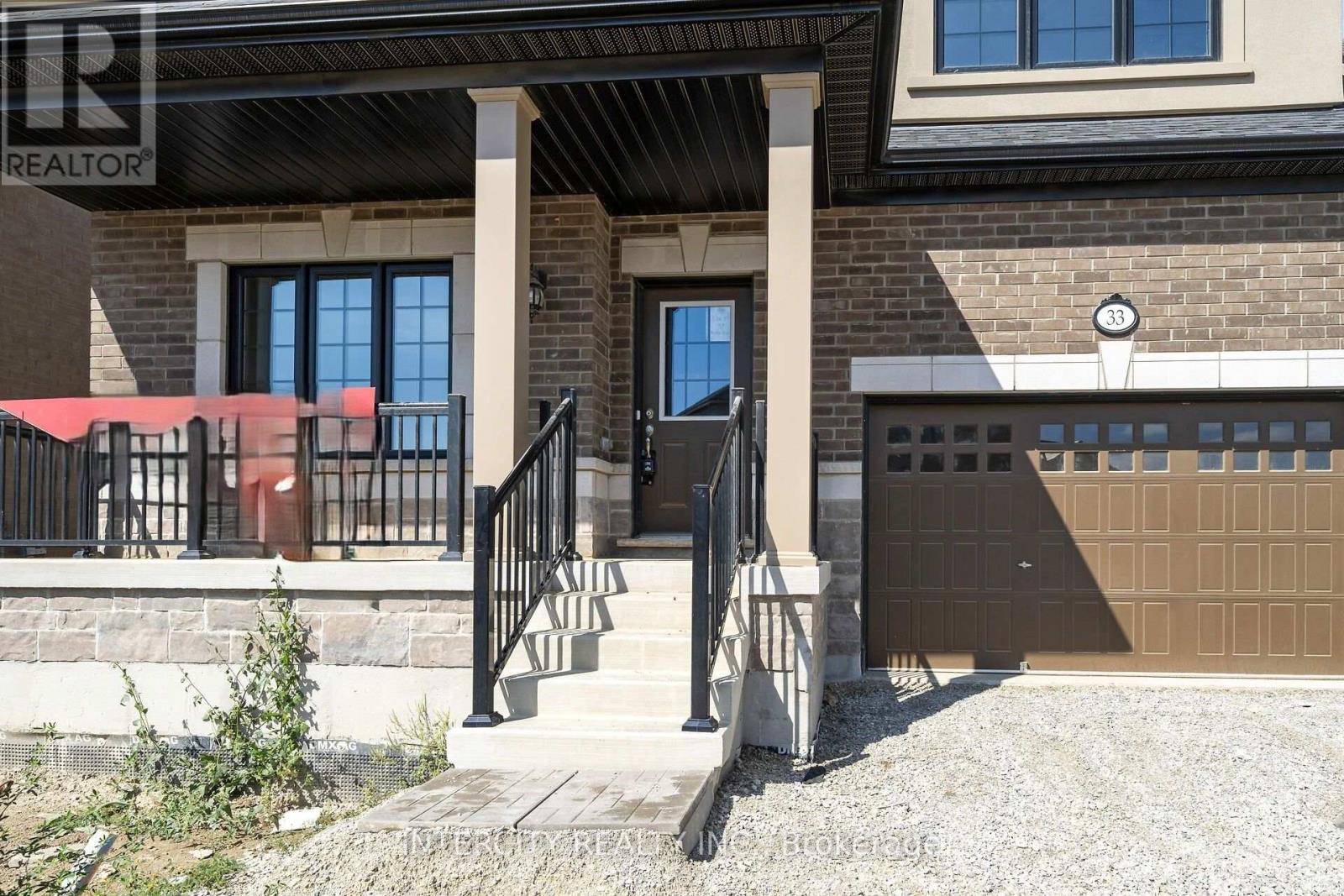 33 Ruby Lane, Halton Hills, Ontario  L7G 0H6 - Photo 2 - W13730984