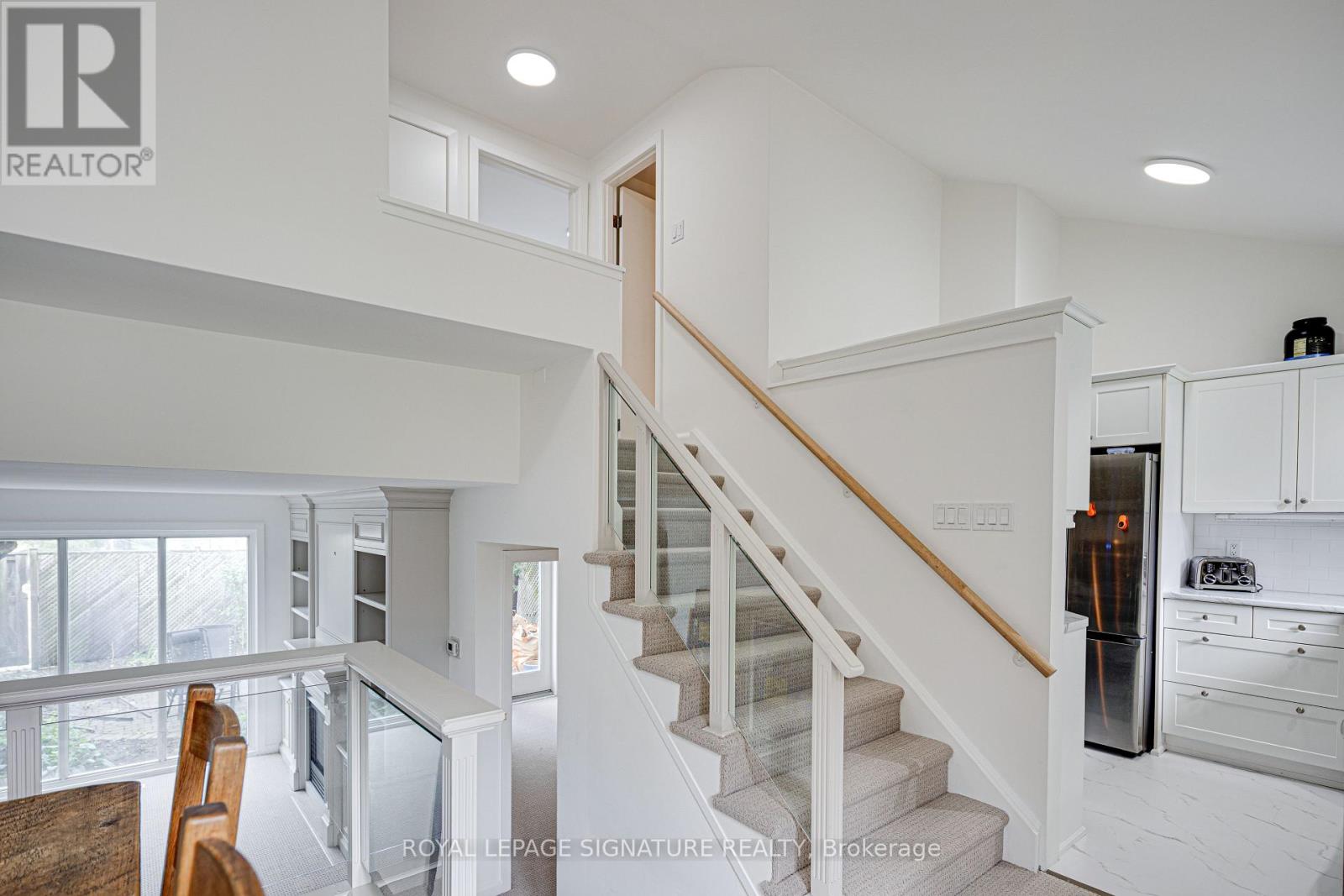 16 Burdock Lane, Toronto, Ontario M3C 2G5 - Photo 25 - C13743190