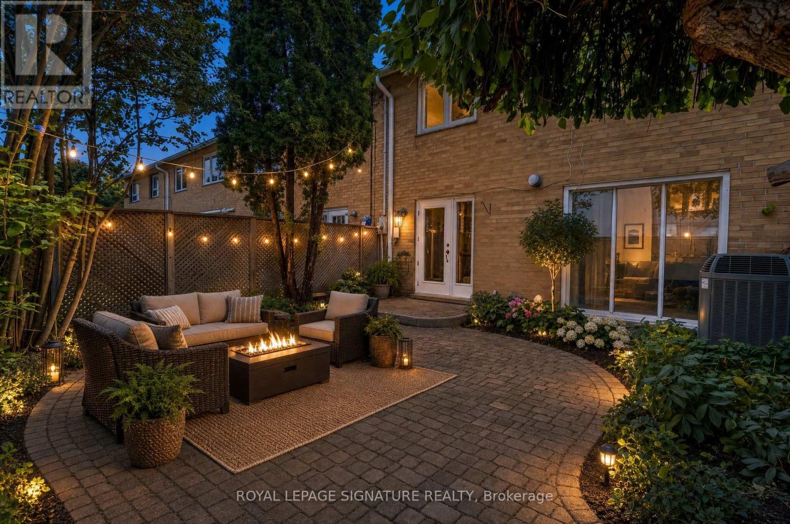 16 Burdock Lane, Toronto, Ontario M3C 2G5 - Photo 46 - C13743190