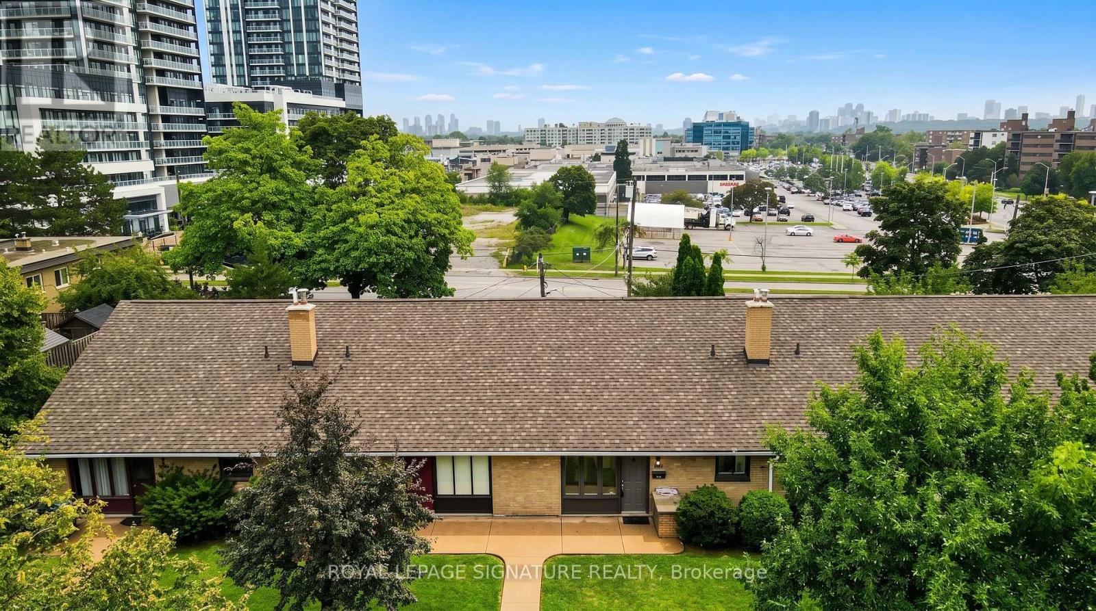 16 Burdock Lane, Toronto, Ontario M3C 2G5 - Photo 49 - C13743190