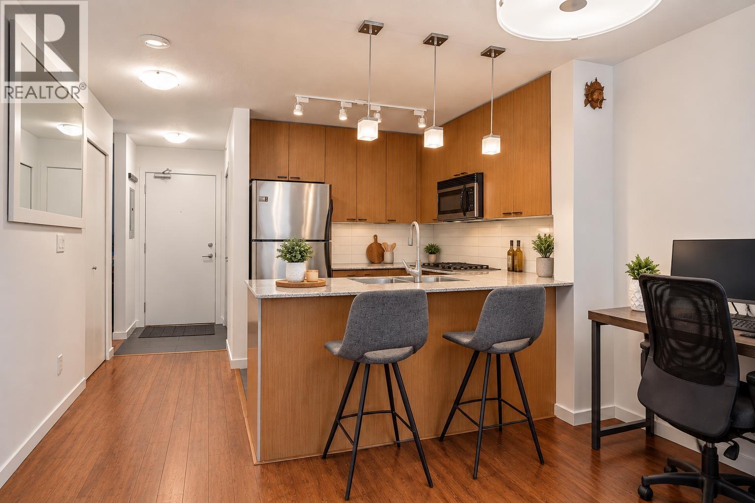 1006 39 Sixth Street, New Westminster, British Columbia  V3L 0B3 - Photo 5 - R3161541