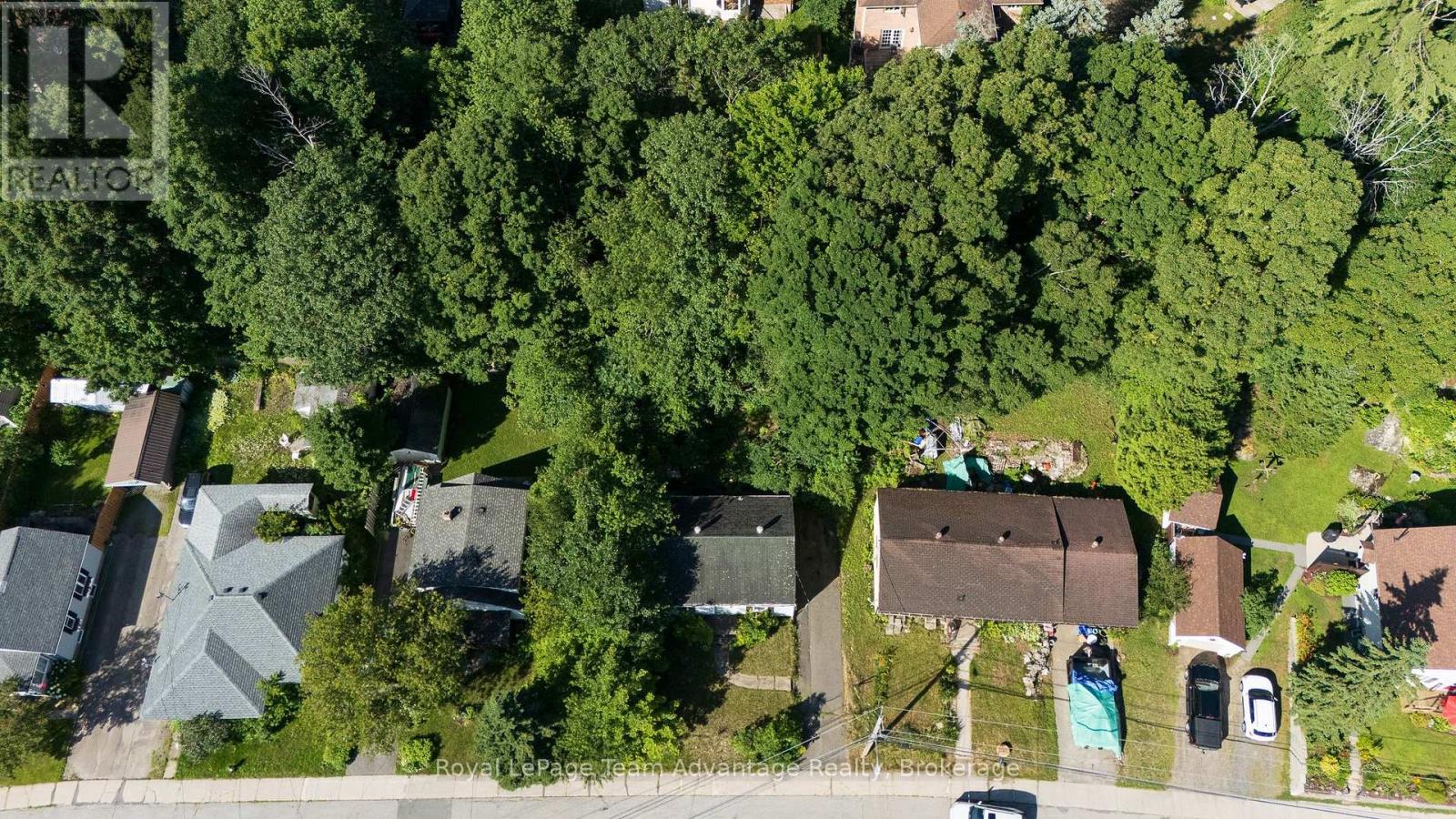 24 Hillcrest Avenue, Parry Sound, Ontario  P2A 1L4 - Photo 3 - X13744764