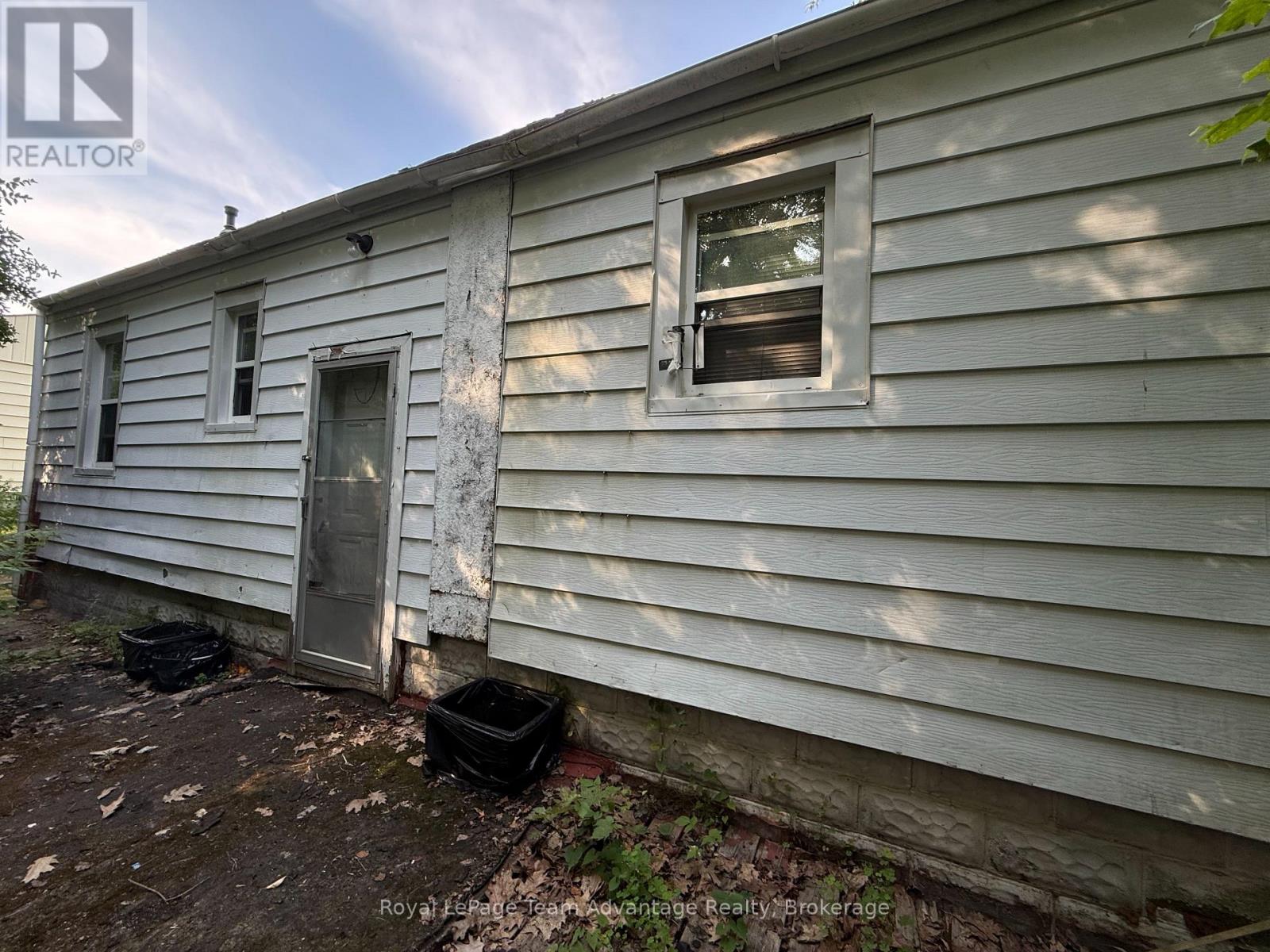 24 Hillcrest Avenue, Parry Sound, Ontario  P2A 1L4 - Photo 7 - X13744764