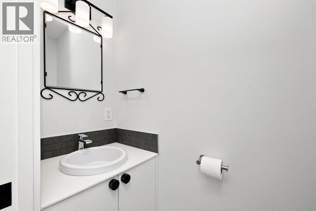1535 Margaret Road, Roberts Creek, British Columbia  V0N 2W2 - Photo 15 - R3161520