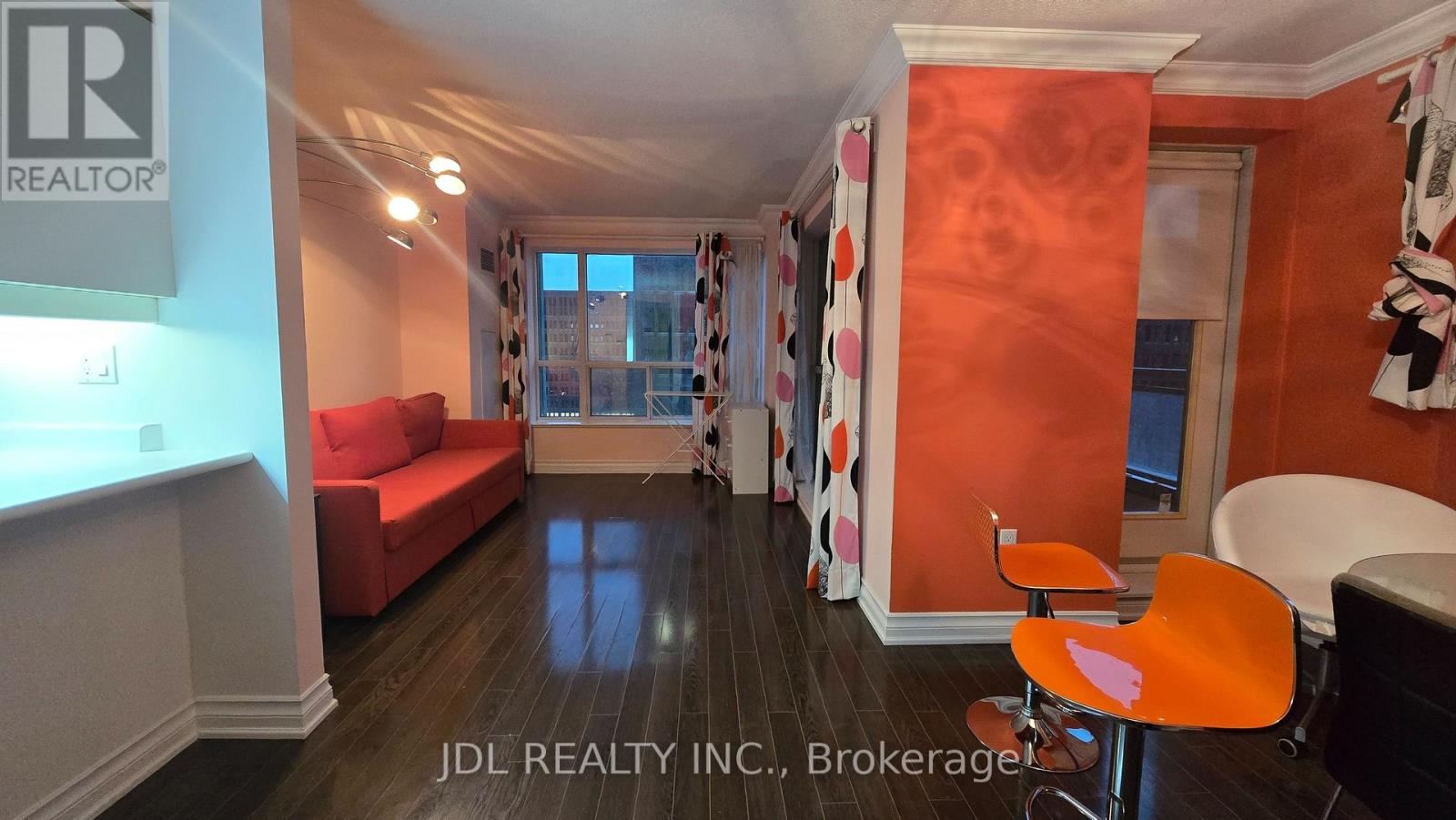1206 - 889 Bay Street, Toronto, Ontario  M5S 3K5 - Photo 3 - C13744774