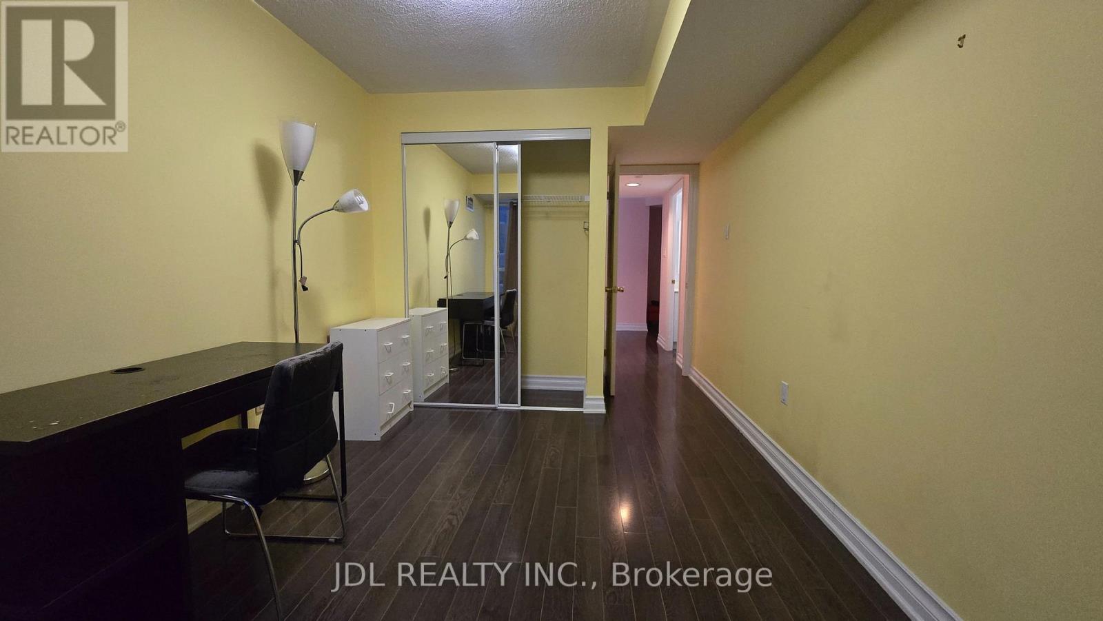 1206 - 889 Bay Street, Toronto, Ontario  M5S 3K5 - Photo 9 - C13744774