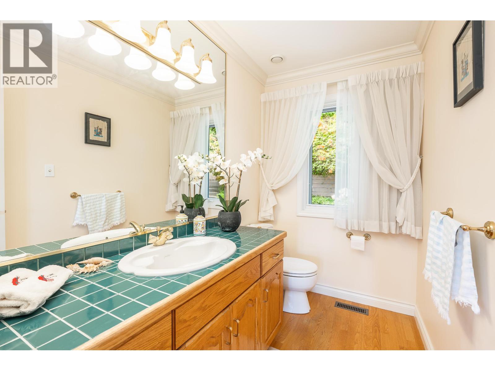 4153 Quarry Court, North Vancouver, British Columbia  V7K 3C3 - Photo 20 - R3161516