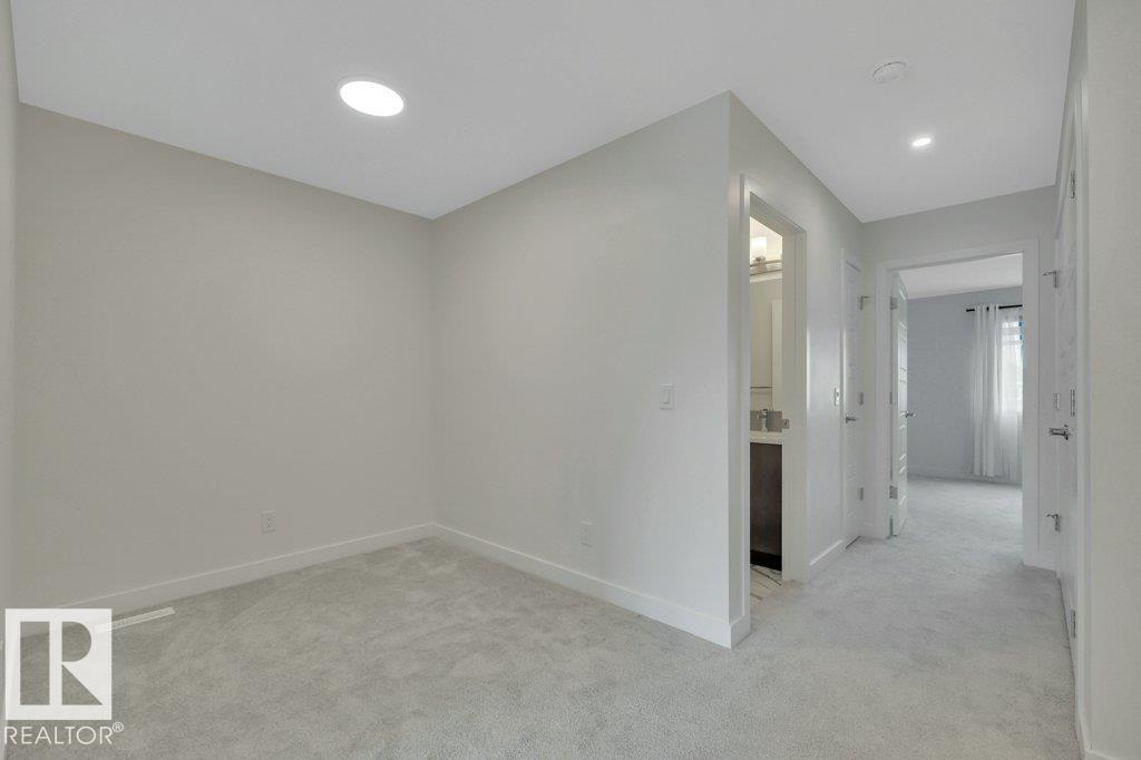 Unknown Address, ,    - Photo 23 - E4507051
