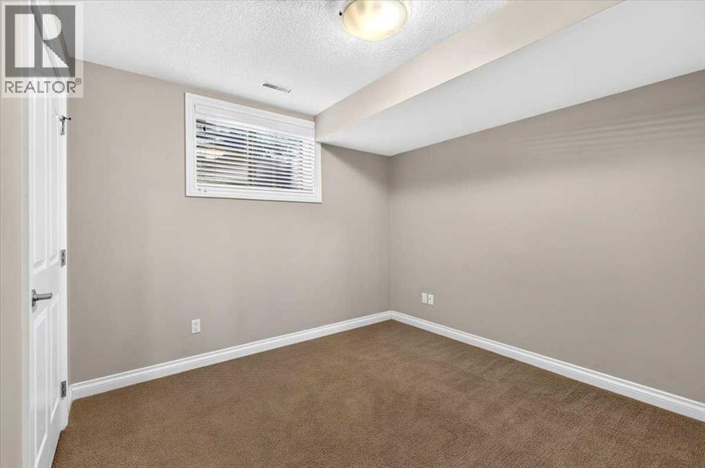 2017 21 Avenue Nw, Calgary, Alberta  T2M 1M9 - Photo 33 - A2340194