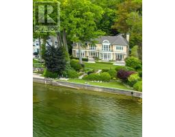 6 ENNISCLARE DRIVE W, Oakville, Ontario