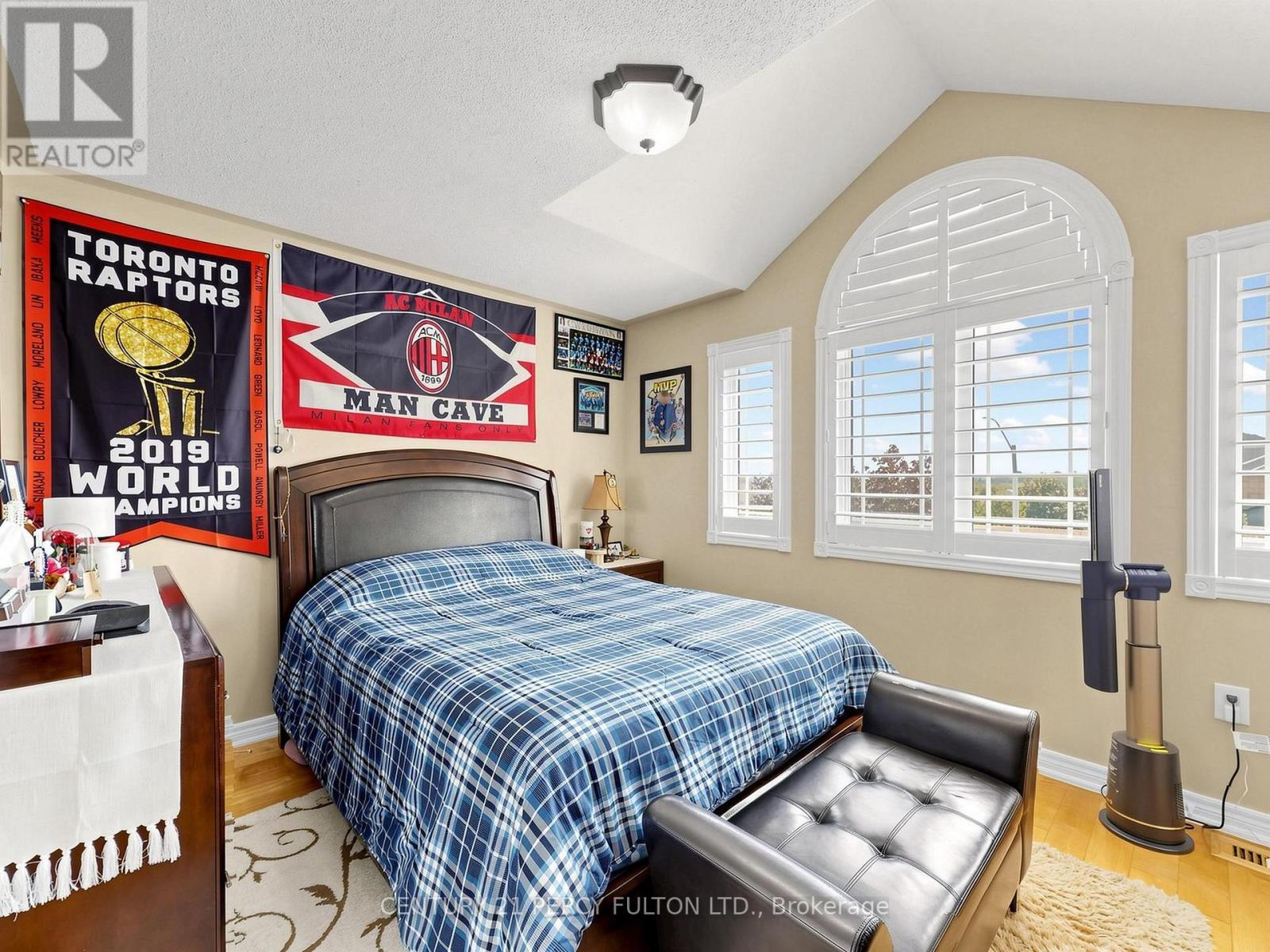 18 Wyman Crescent, Bradford West Gwillimbury, Ontario  L3Z 3J5 - Photo 27 - N13739268