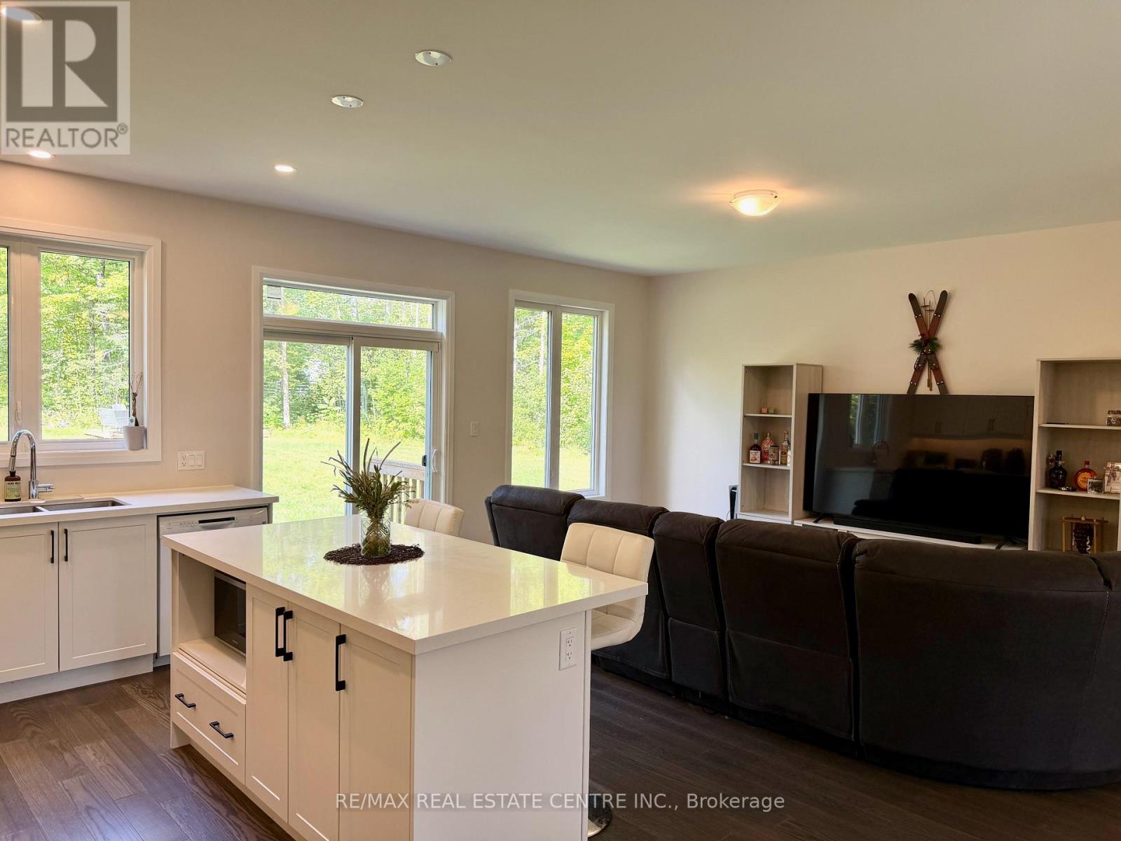 2745 County Road 48, Kawartha Lakes, Ontario  K0M 1K0 - Photo 9 - X13744732