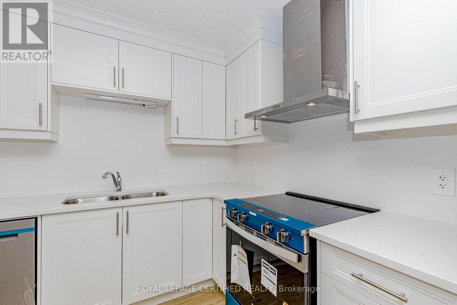 26 Oak Forest Common Crescent, Cambridge, Ontario  N1S 0G3 - Photo 13 - X13744756