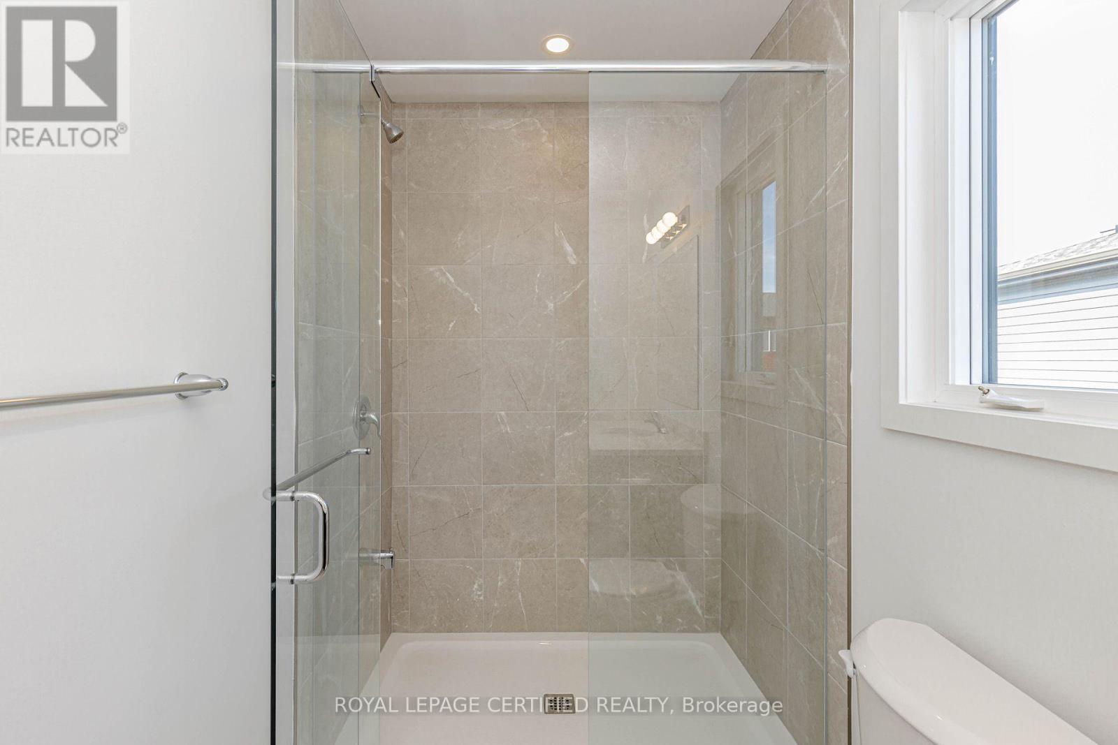 26 Oak Forest Common Crescent, Cambridge, Ontario  N1S 0G3 - Photo 28 - X13744756