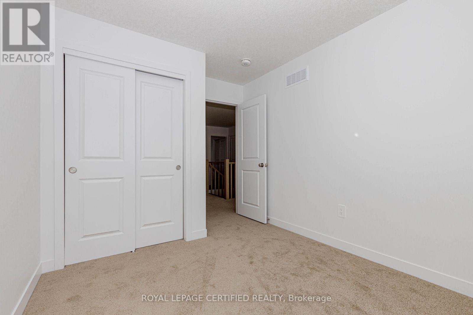 26 Oak Forest Common Crescent, Cambridge, Ontario  N1S 0G3 - Photo 38 - X13744756