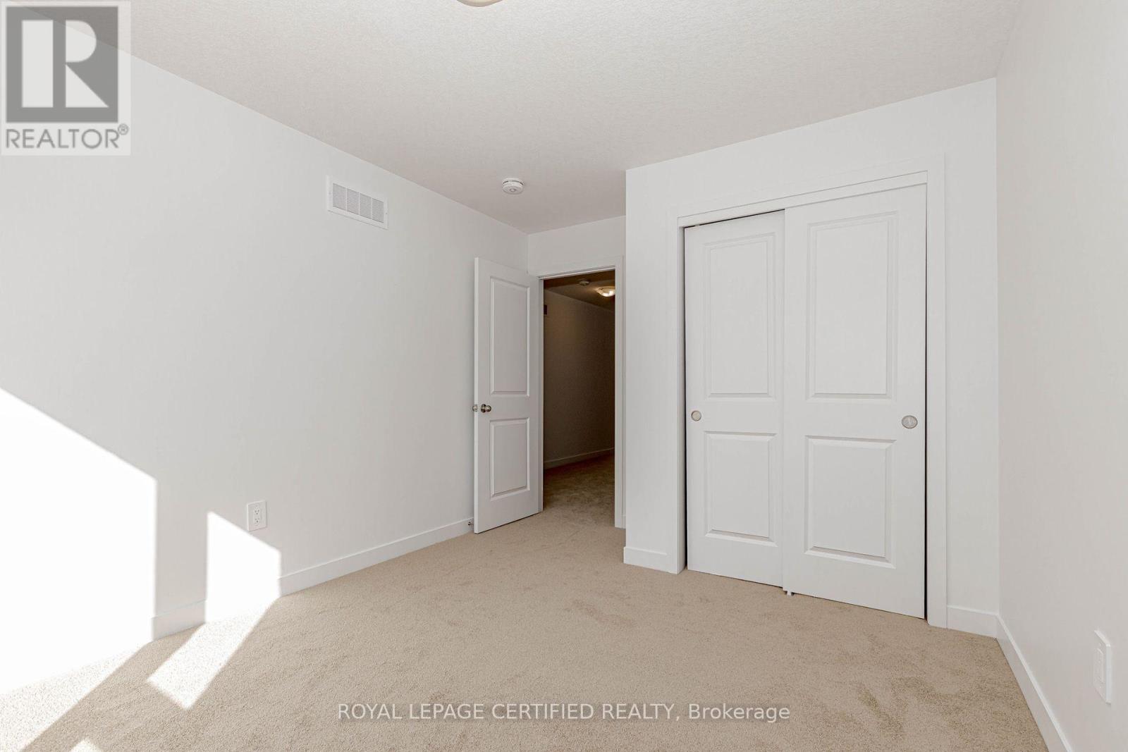 26 Oak Forest Common Crescent, Cambridge, Ontario  N1S 0G3 - Photo 42 - X13744756