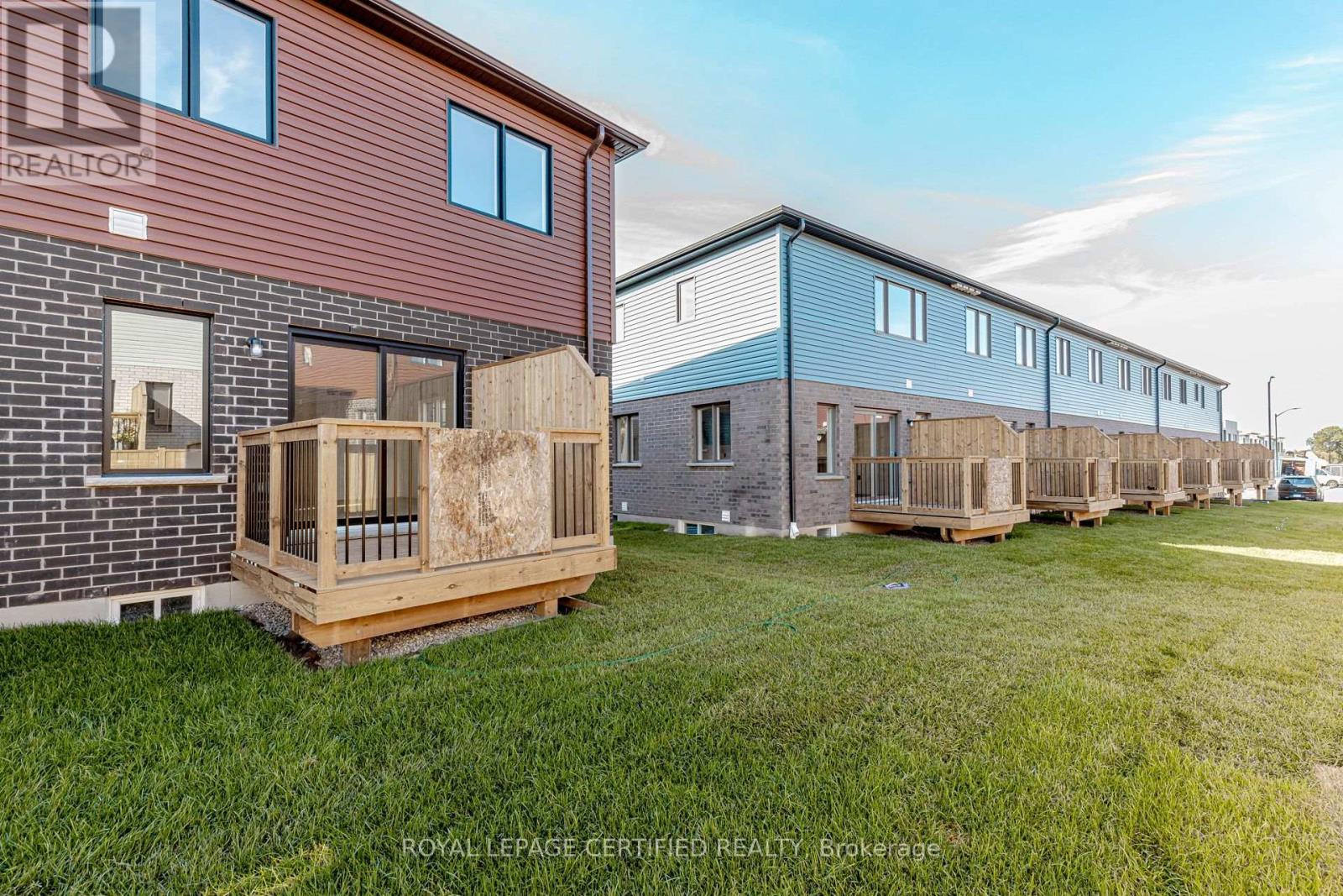 26 Oak Forest Common Crescent, Cambridge, Ontario  N1S 0G3 - Photo 49 - X13744756