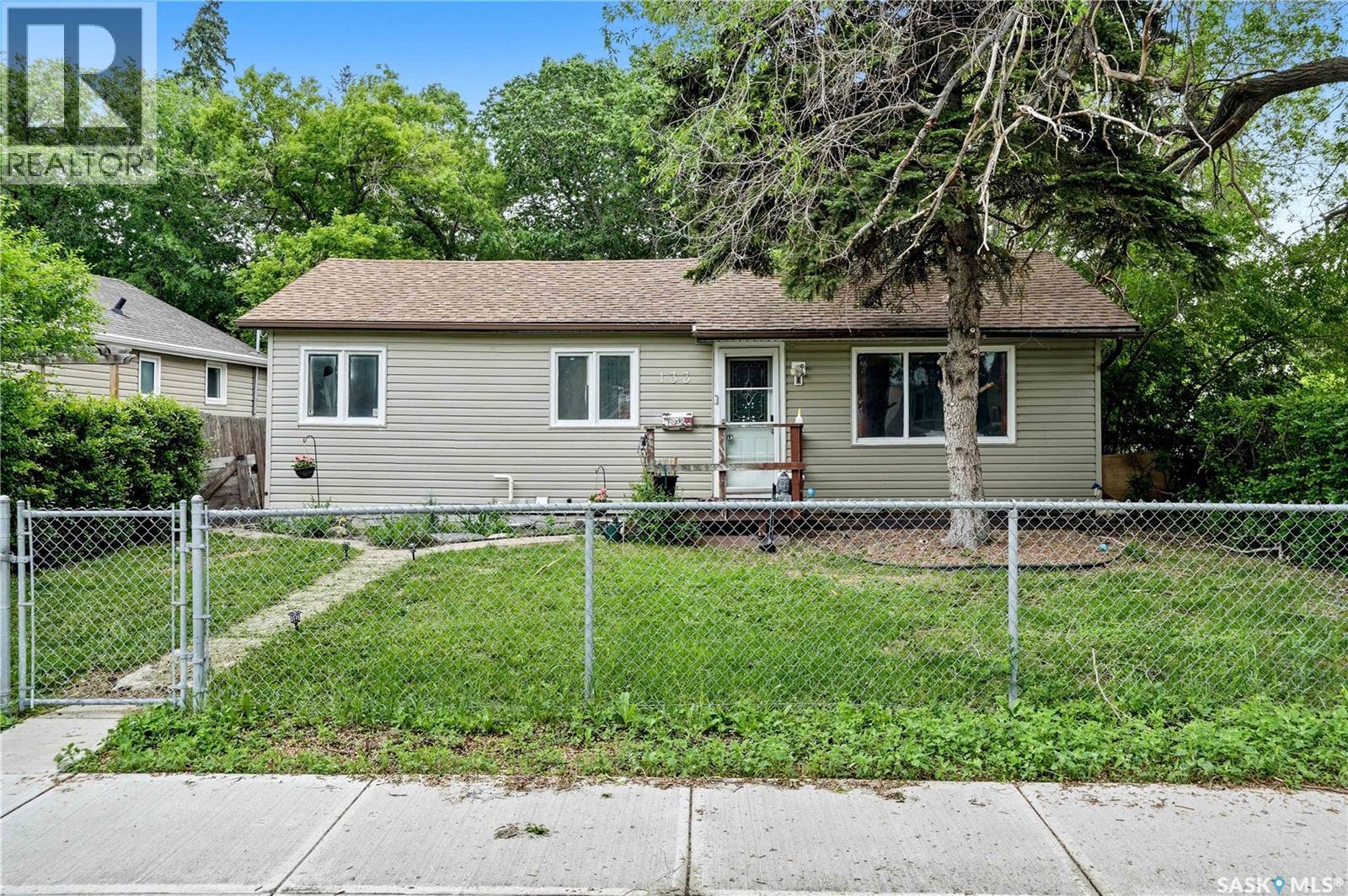 133 Osler Street, Regina, Saskatchewan  S4R 1V3 - Photo 1 - SK047540