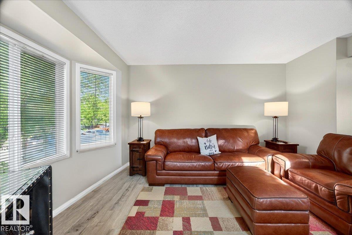 21339 91 Av Nw, Edmonton, Alberta  T5T 6Y9 - Photo 9 - E4507060