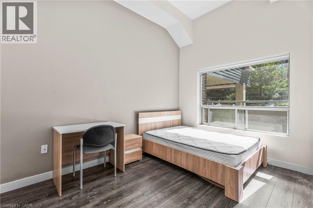 251 Hemlock Street Unit# 109, Waterloo, Ontario  N2L 0H2 - Photo 6 - 40855737