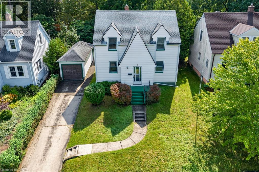 21 ORMOND Crescent, Simcoe, Ontario