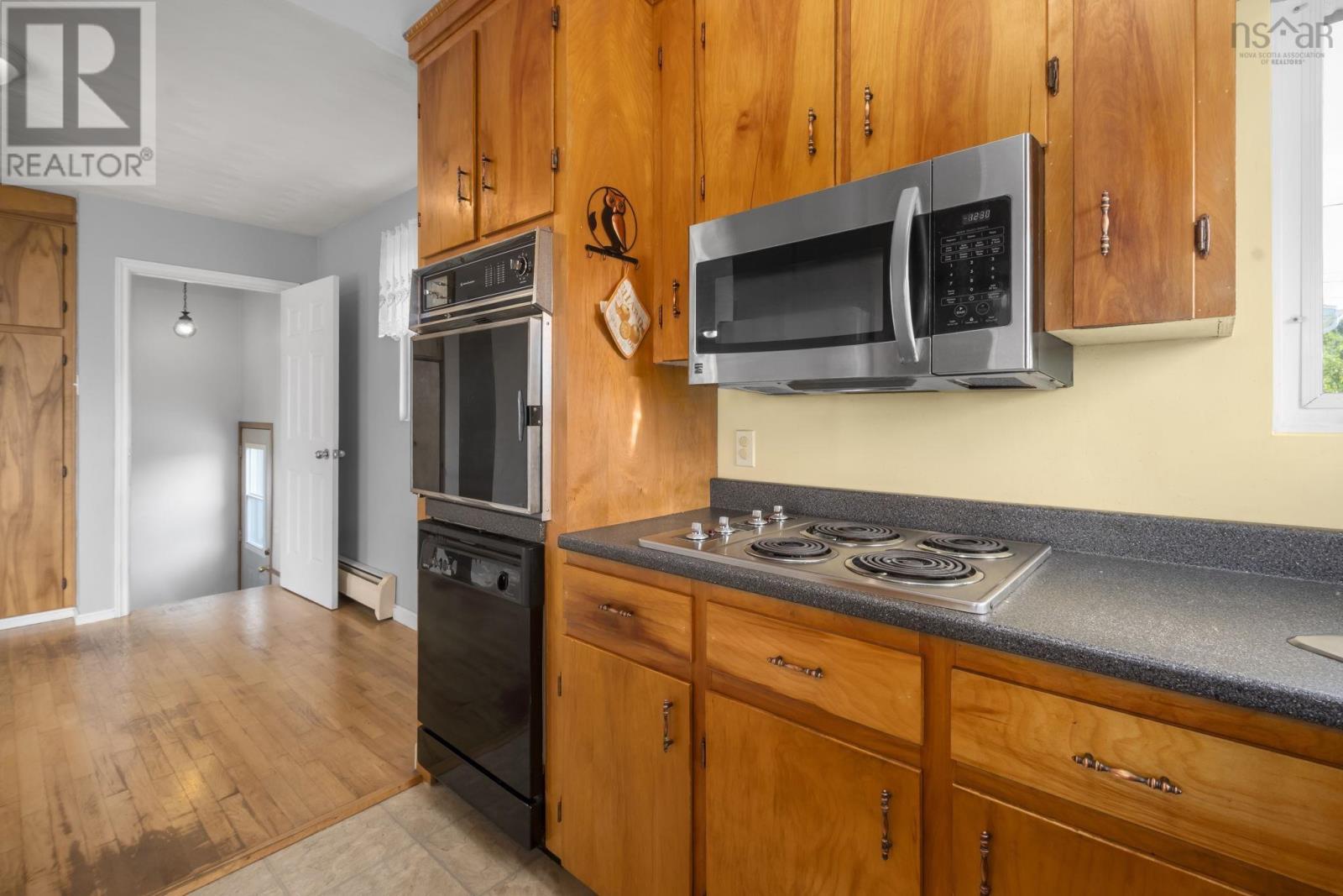 46 Himmelman Drive, Eastern Passage, Nova Scotia  B3G 1H8 - Photo 12 - 202622423