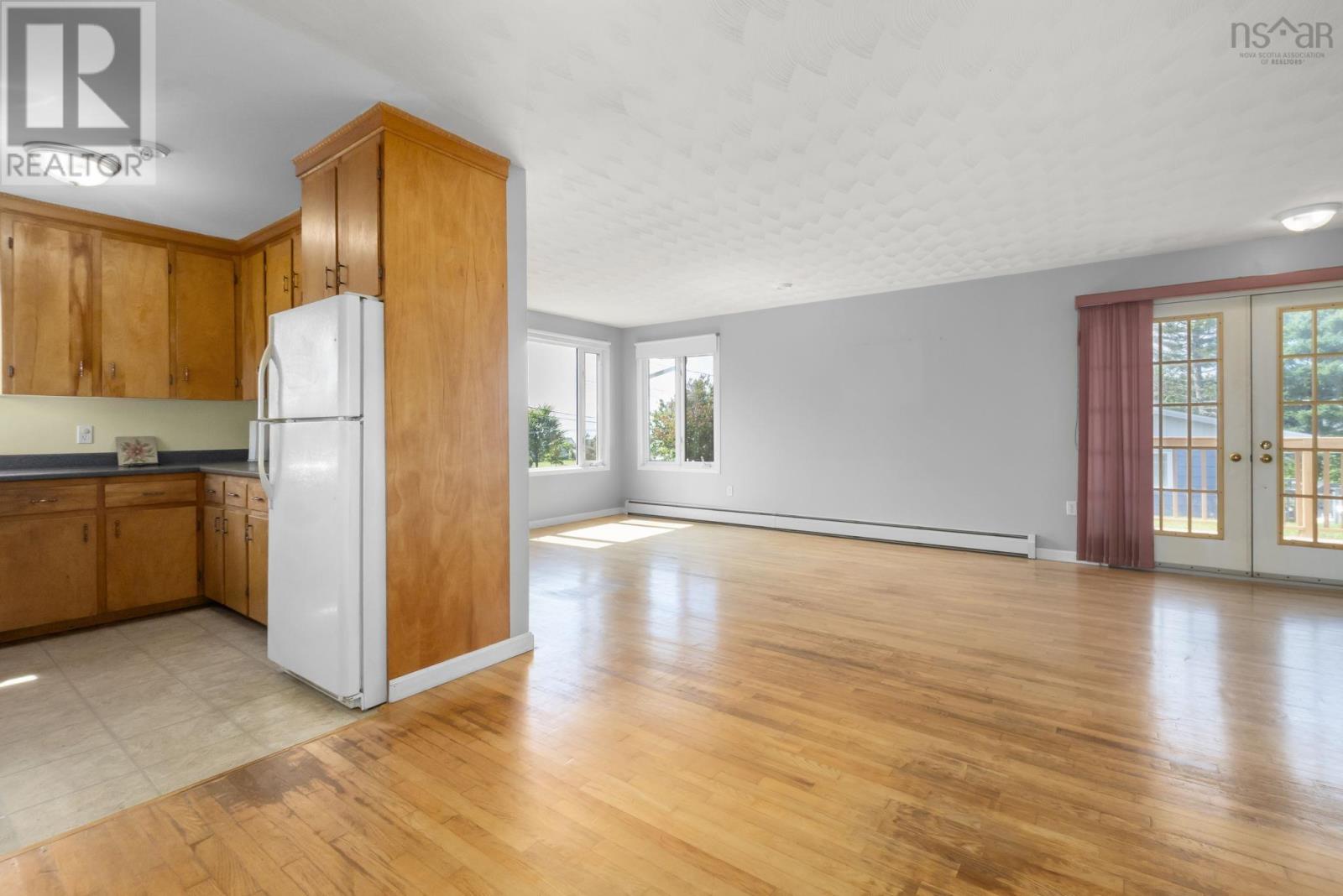 46 Himmelman Drive, Eastern Passage, Nova Scotia  B3G 1H8 - Photo 4 - 202622423
