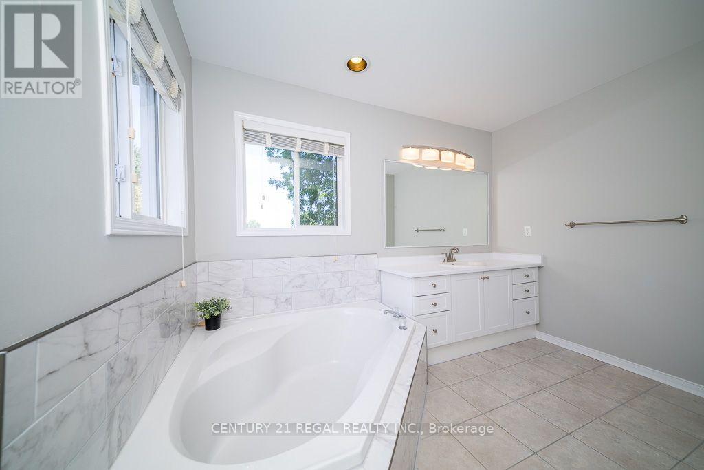 1218 Monica Cook Place, Pickering, Ontario  L1W 4A4 - Photo 39 - E13743982