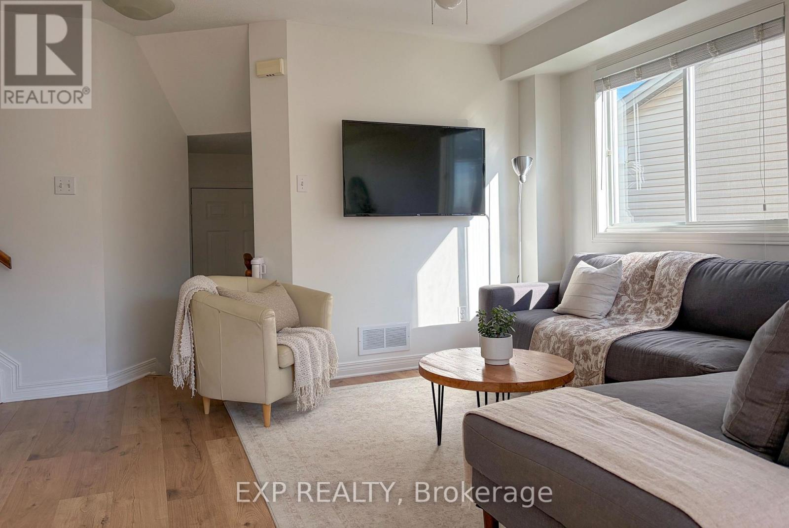 16 Crampton Drive, Carleton Place, Ontario  K7C 4P7 - Photo 7 - X13712422