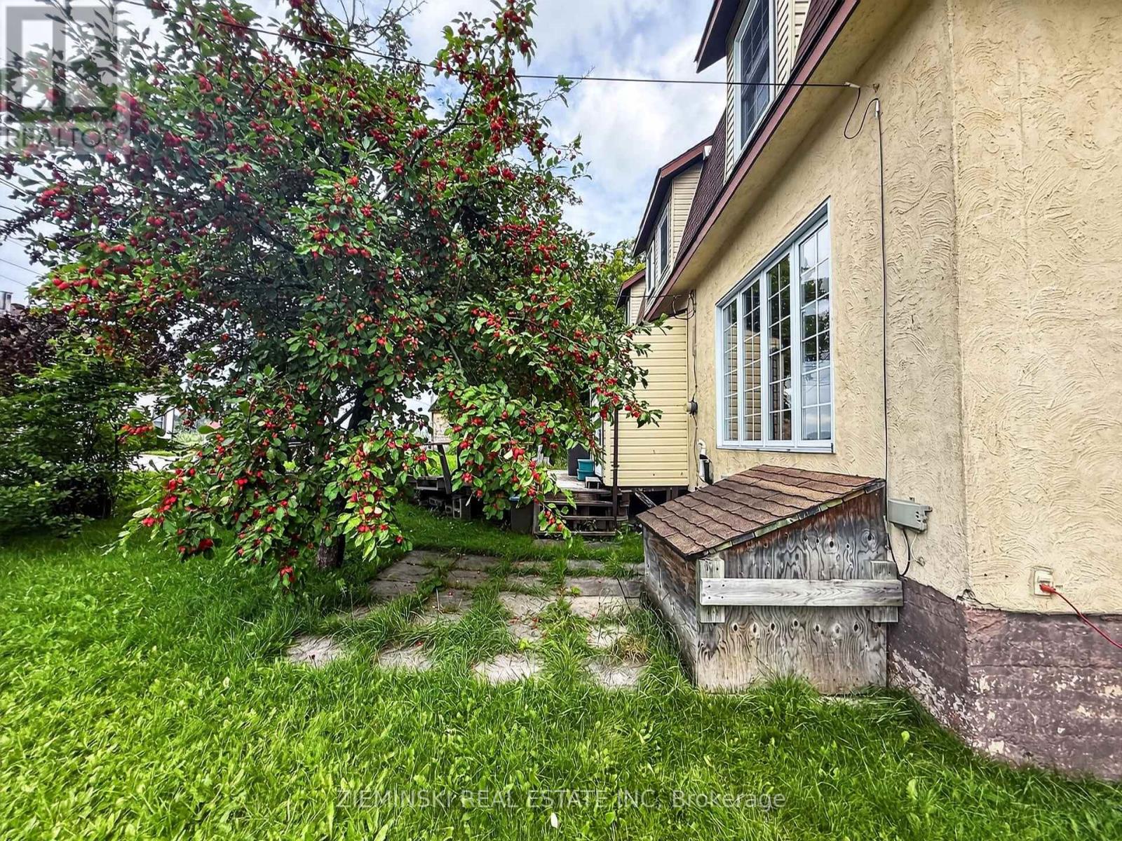 106 Argyle Avenue, Iroquois Falls, Ontario  P0K 1E0 - Photo 2 - T13745058