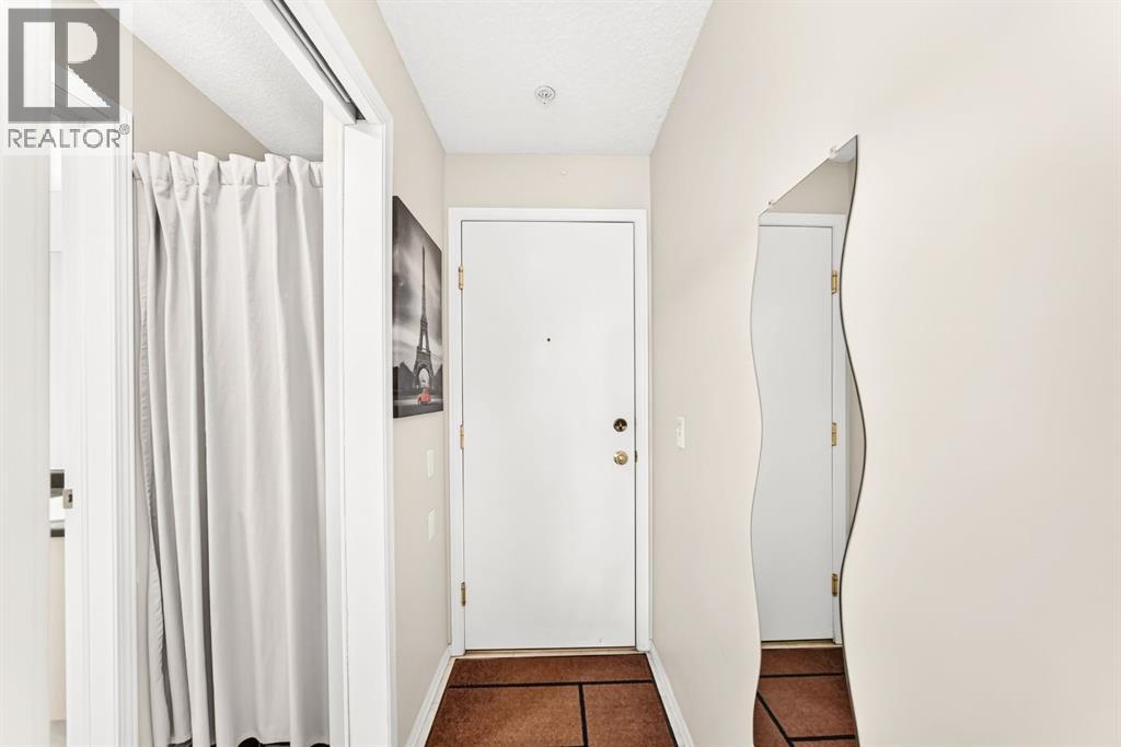 4310, 1620 70 Street SE, Calgary, Alberta T2A 7Z2 - Photo 3 - A2321775