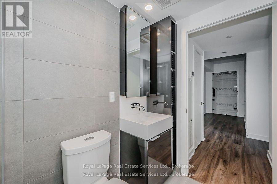 610 - 370 Martha Street, Burlington, Ontario  L7R 2P7 - Photo 10 - W13744876