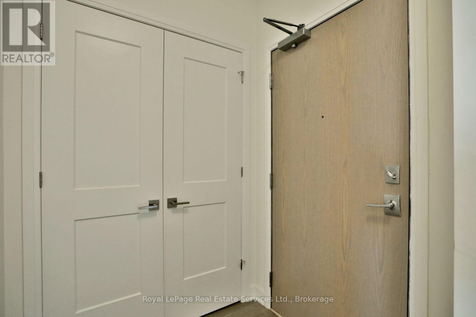204 - 3028 Creekshore Common, Oakville (Go Glenorchy), Ontario  L6M 5K6 - Photo 5 - W13745002