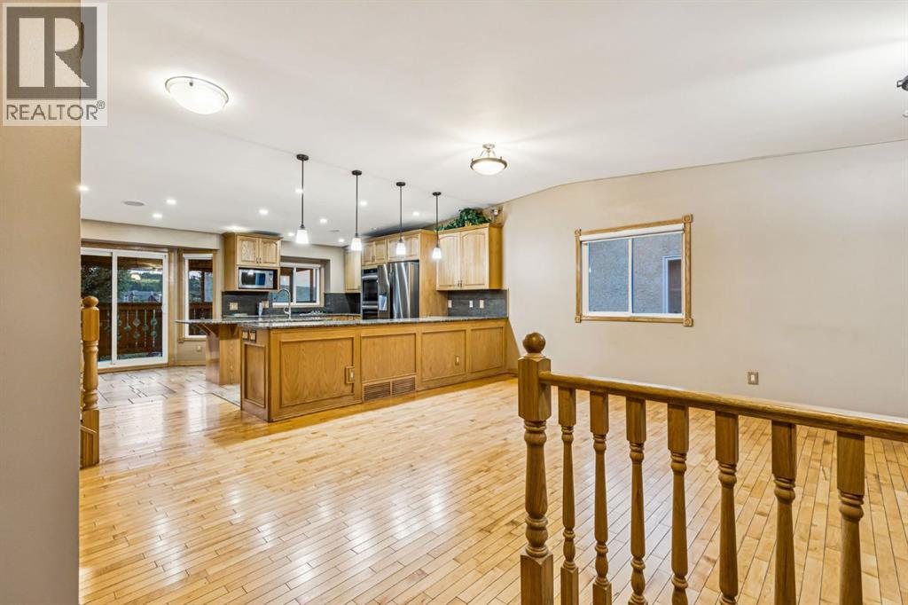 90 Glenhill Drive, Cochrane, Alberta  T4C 1H1 - Photo 11 - A2341736