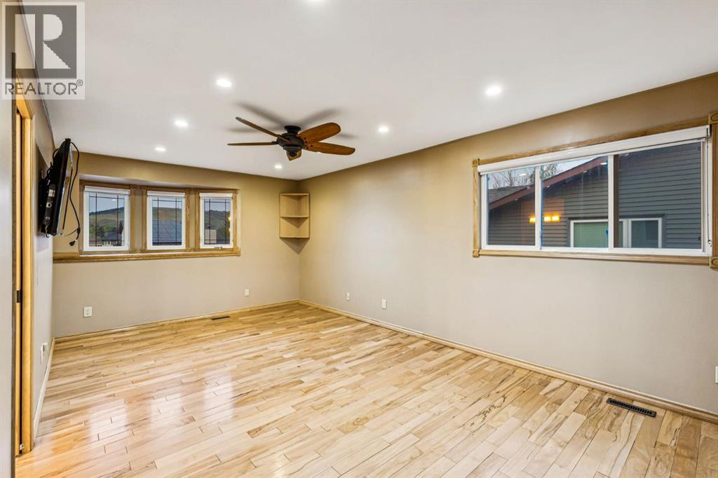 90 Glenhill Drive, Cochrane, Alberta  T4C 1H1 - Photo 20 - A2341736