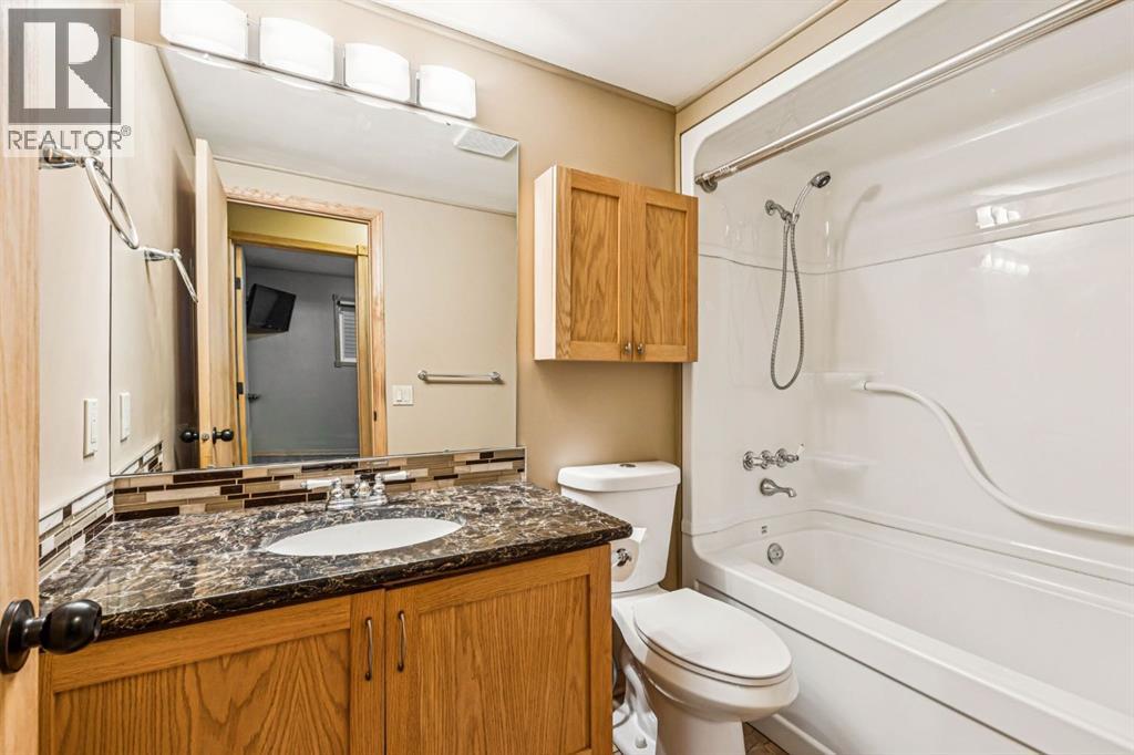 90 Glenhill Drive, Cochrane, Alberta  T4C 1H1 - Photo 30 - A2341736