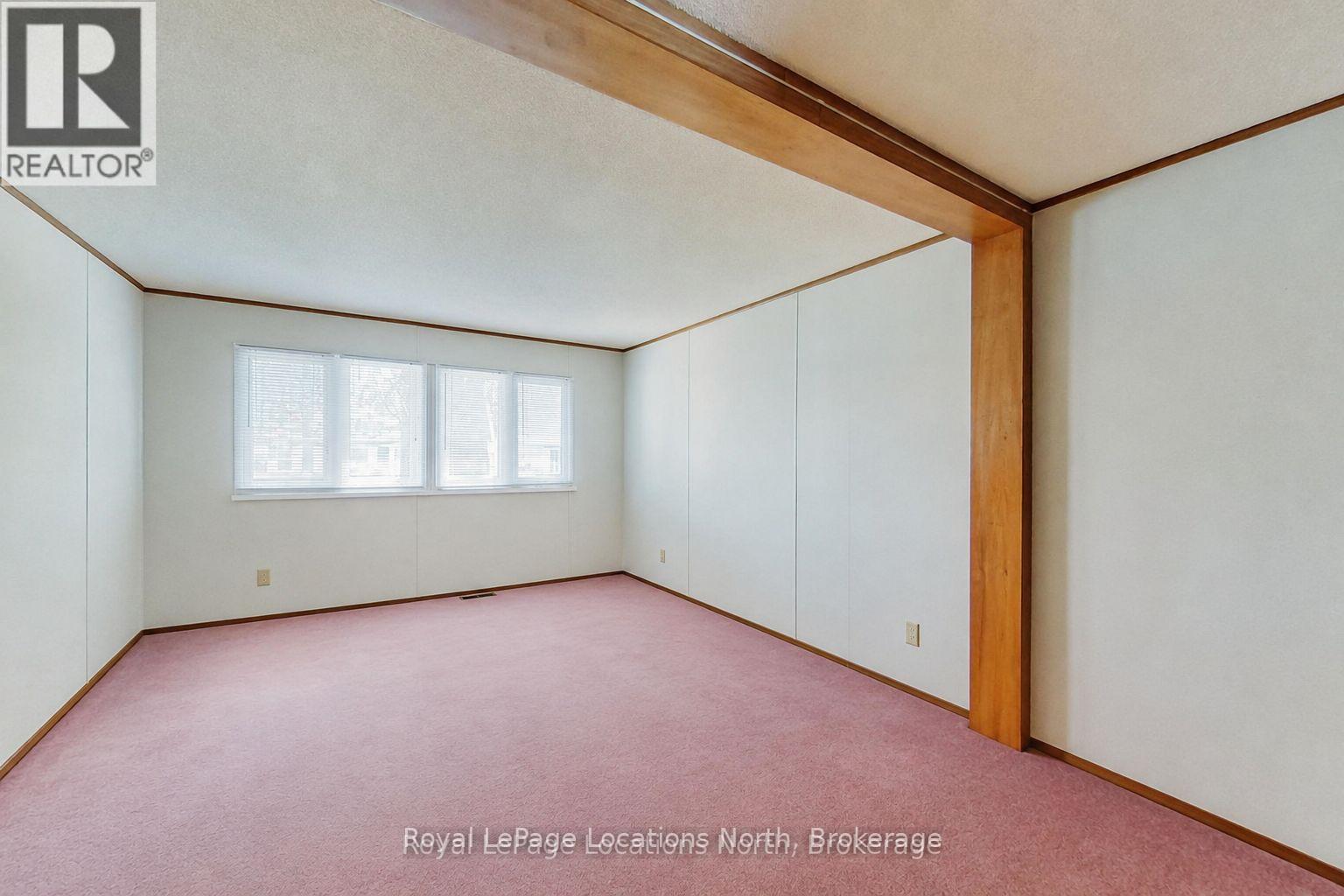 5 Murray Drive, Wasaga Beach, Ontario  L9Z 1K3 - Photo 19 - S13744832