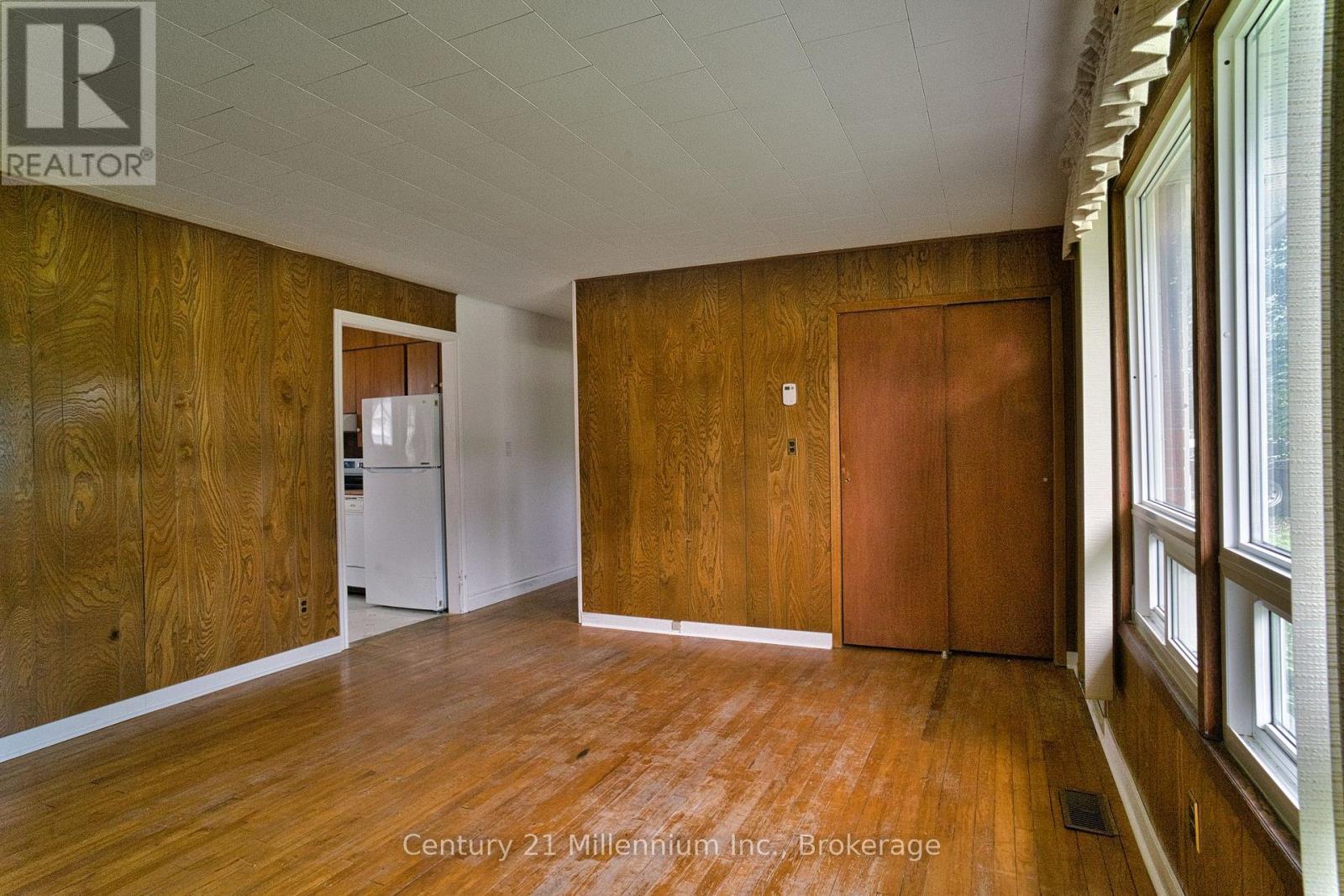 209 John Street, Clearview (Stayner), Ontario  L0M 1S0 - Photo 14 - S13745038