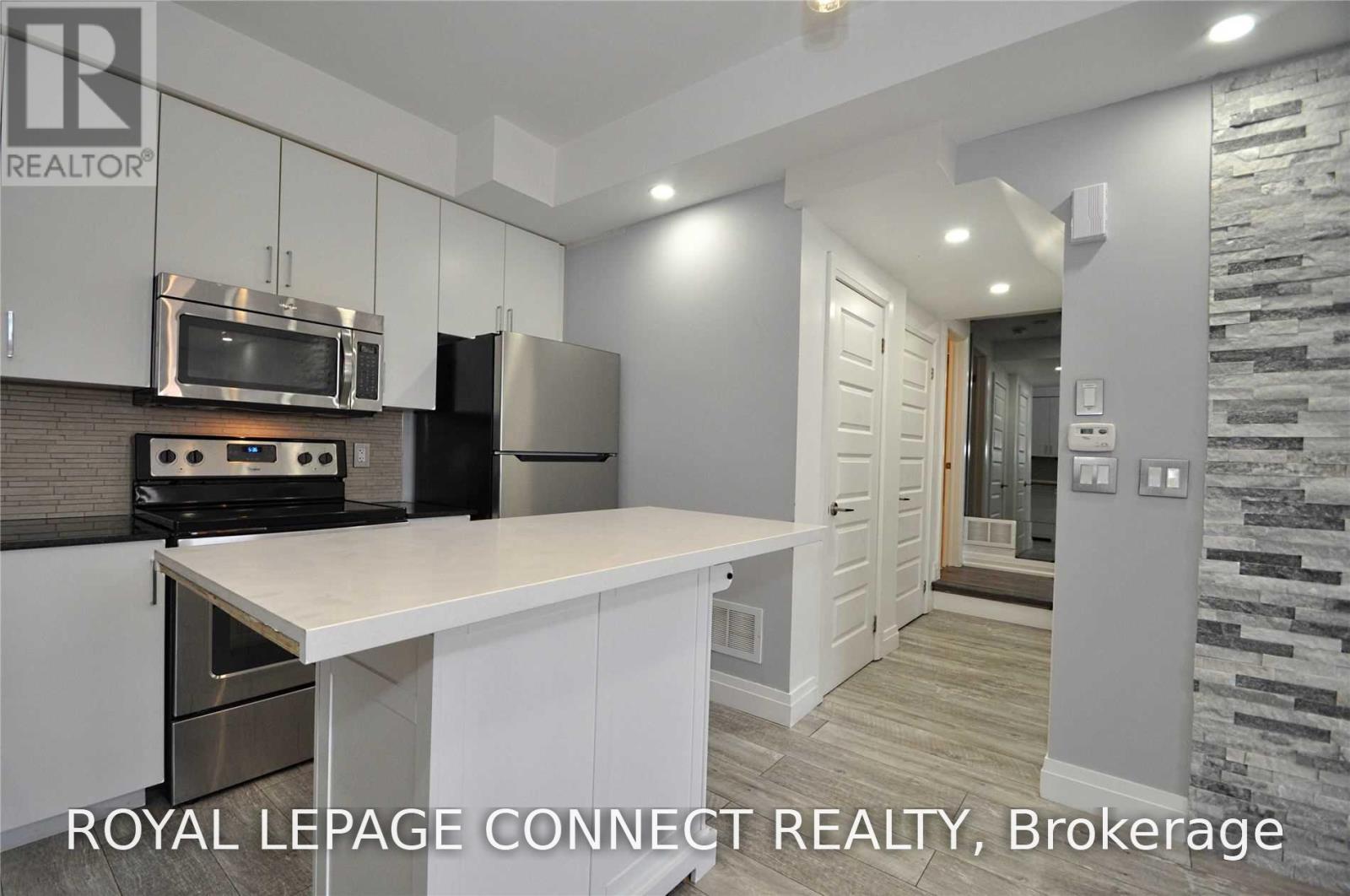 96 - 23 Eldora Avenue, Toronto, Ontario  M2M 1R3 - Photo 13 - C13744818