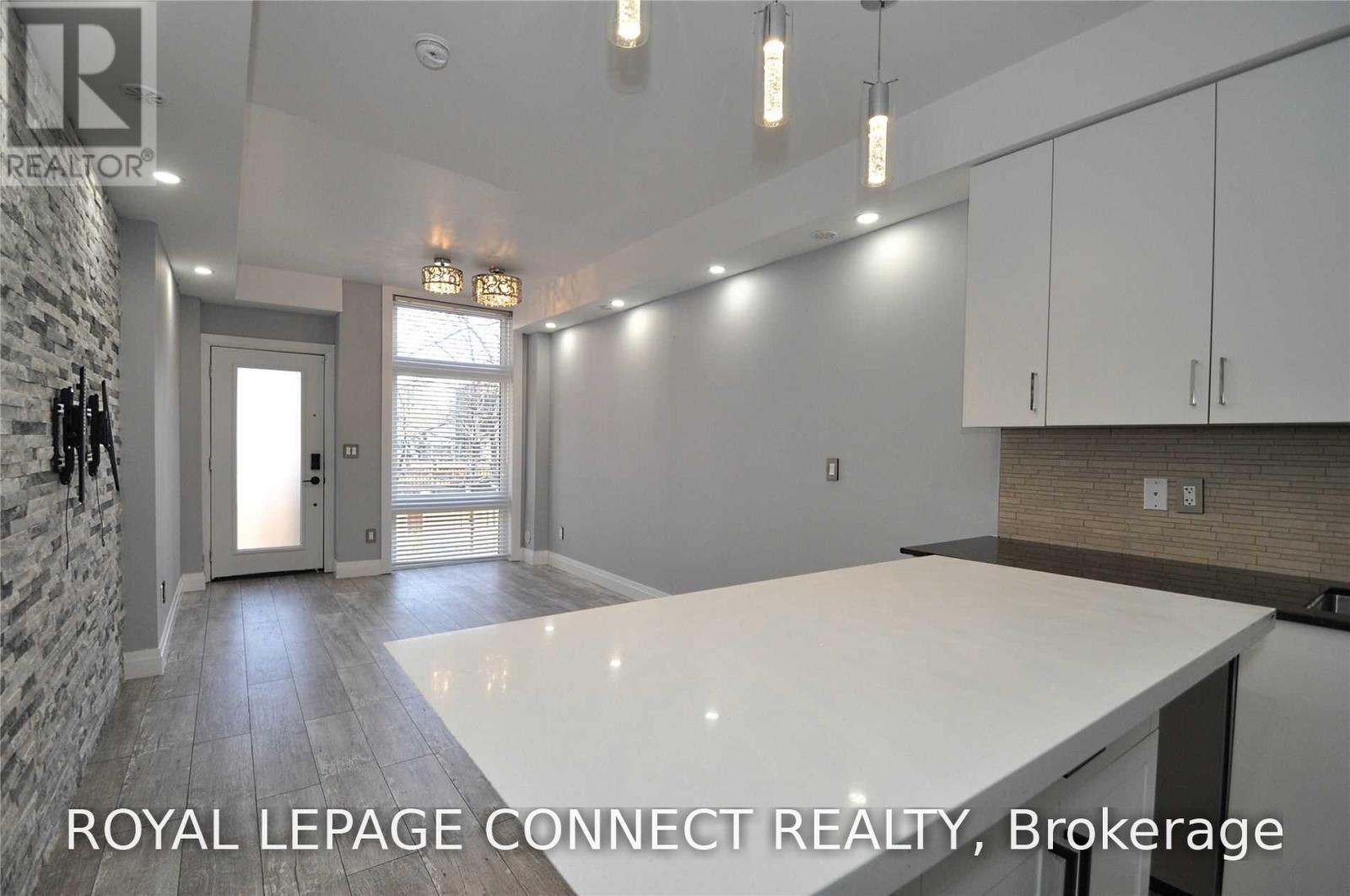 96 - 23 Eldora Avenue, Toronto, Ontario  M2M 1R3 - Photo 6 - C13744818