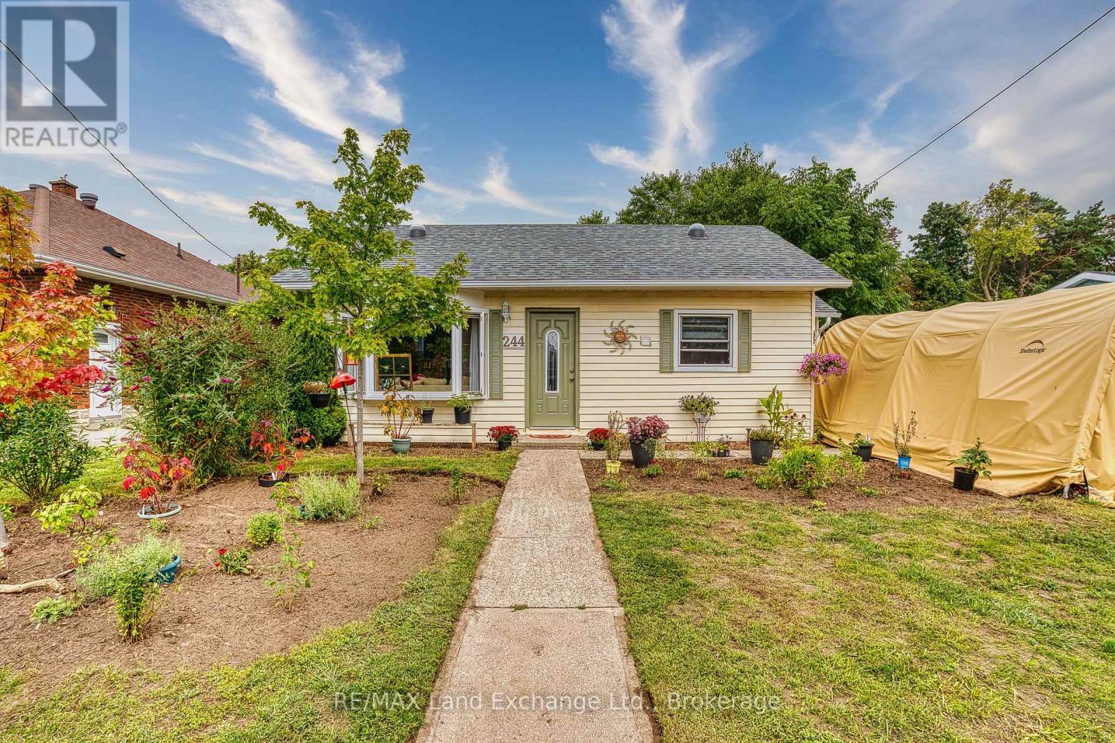 244 CLARENDON STREET, Saugeen Shores, Ontario