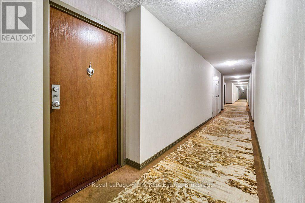 806 - 711 Rossland Road E, Whitby, Ontario  L1N 8Z1 - Photo 4 - E13744860