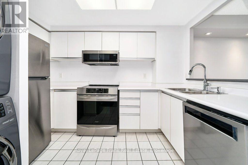806 - 711 Rossland Road E, Whitby, Ontario  L1N 8Z1 - Photo 7 - E13744860