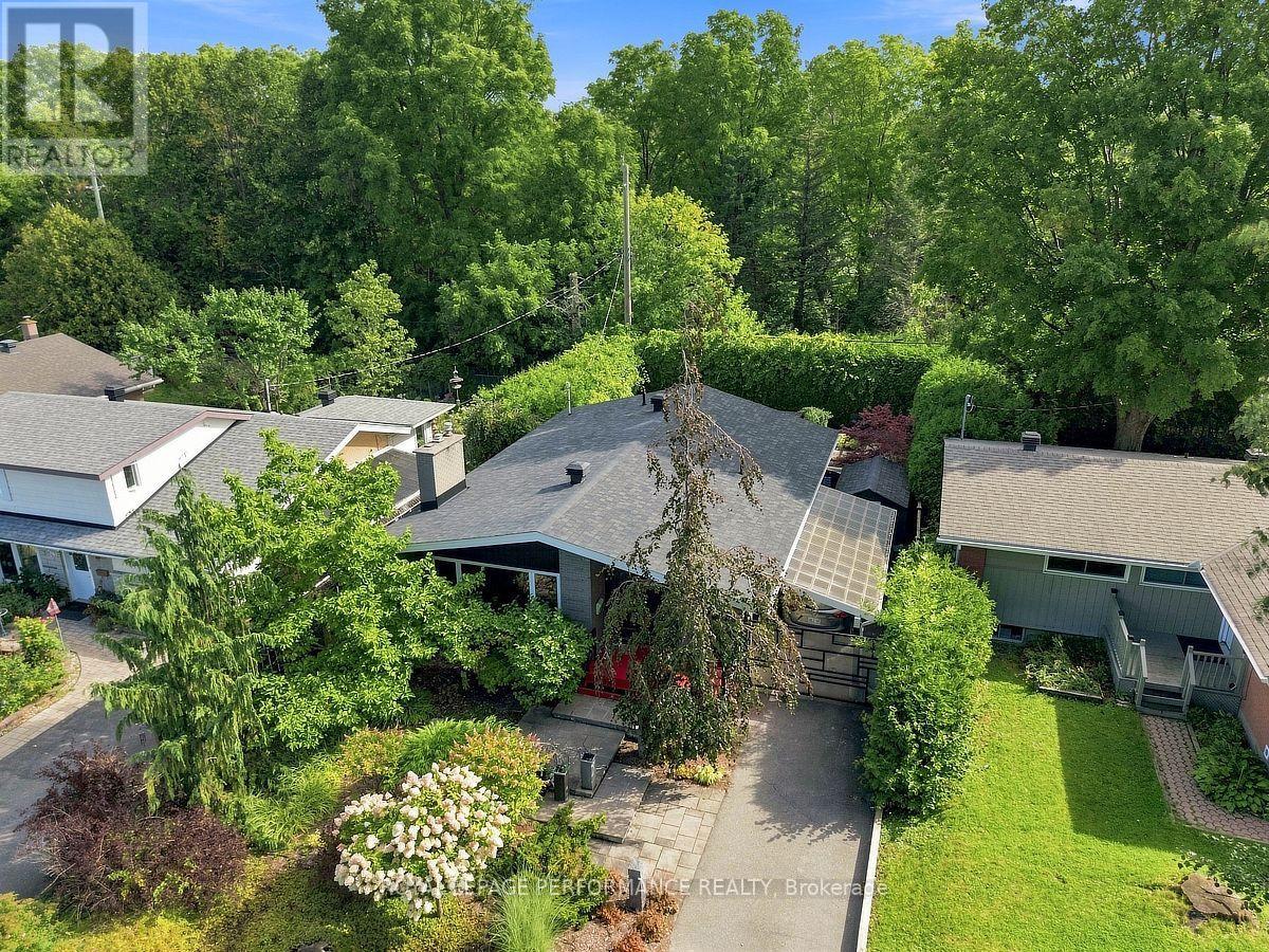 1147 Parkway Drive, Ottawa, Ontario  K2C 2W1 - Photo 1 - X13744432